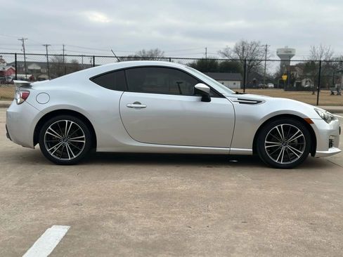 Used 2014 Subaru BRZ Limited w/ Popular Package #2B image 4