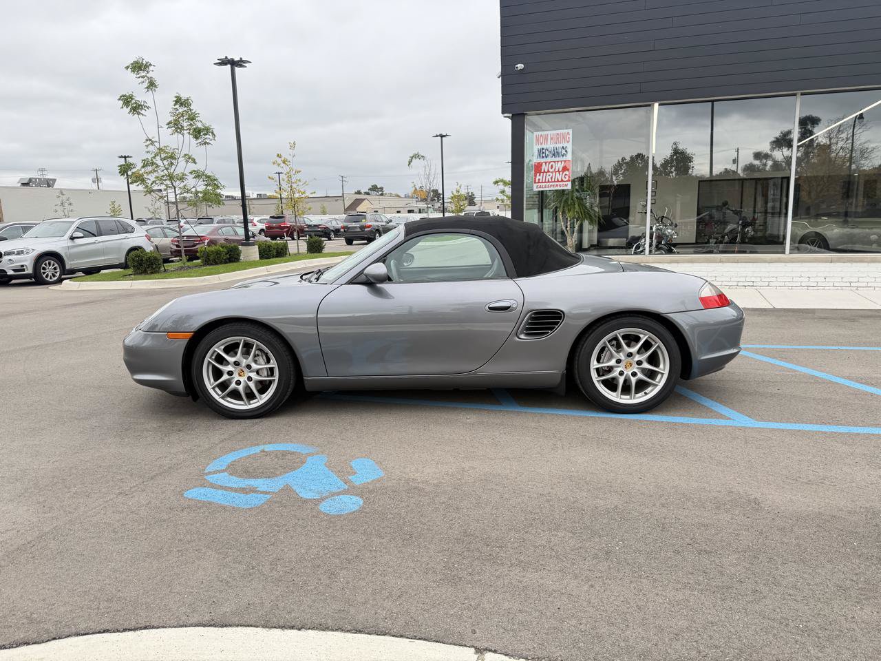 Used 2003 Porsche Boxster RWD image 8