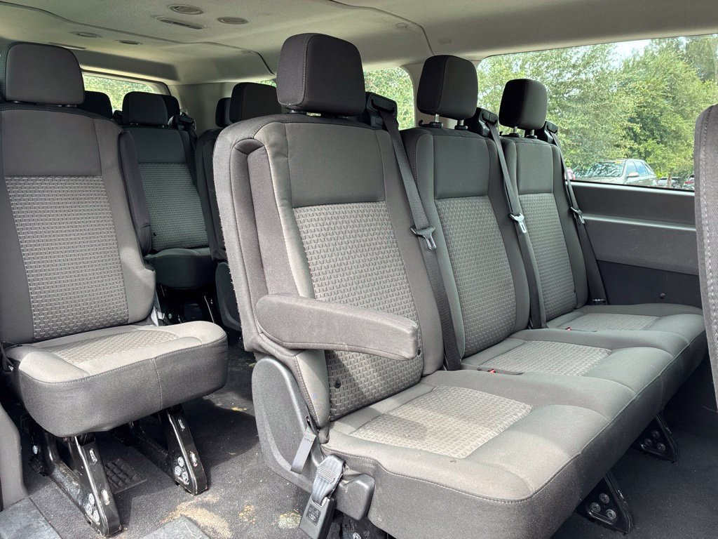 Used 2024 Ford Transit 350 XLT RWD image 11