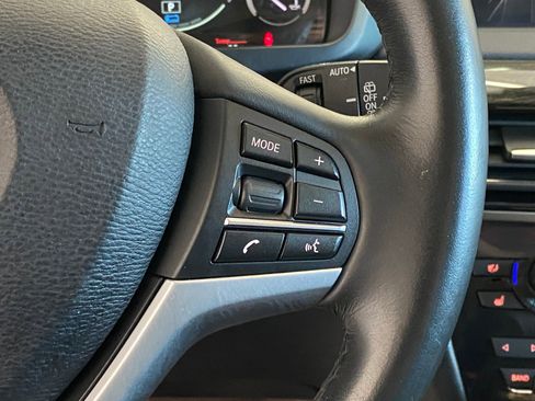 Used 2016 BMW X5 xDrive40e image 31