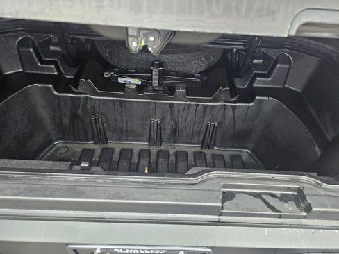 Used 2018 Honda Ridgeline RTL-T image 23