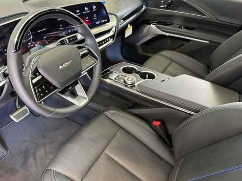 New 2026 Cadillac Lyriq V image 10
