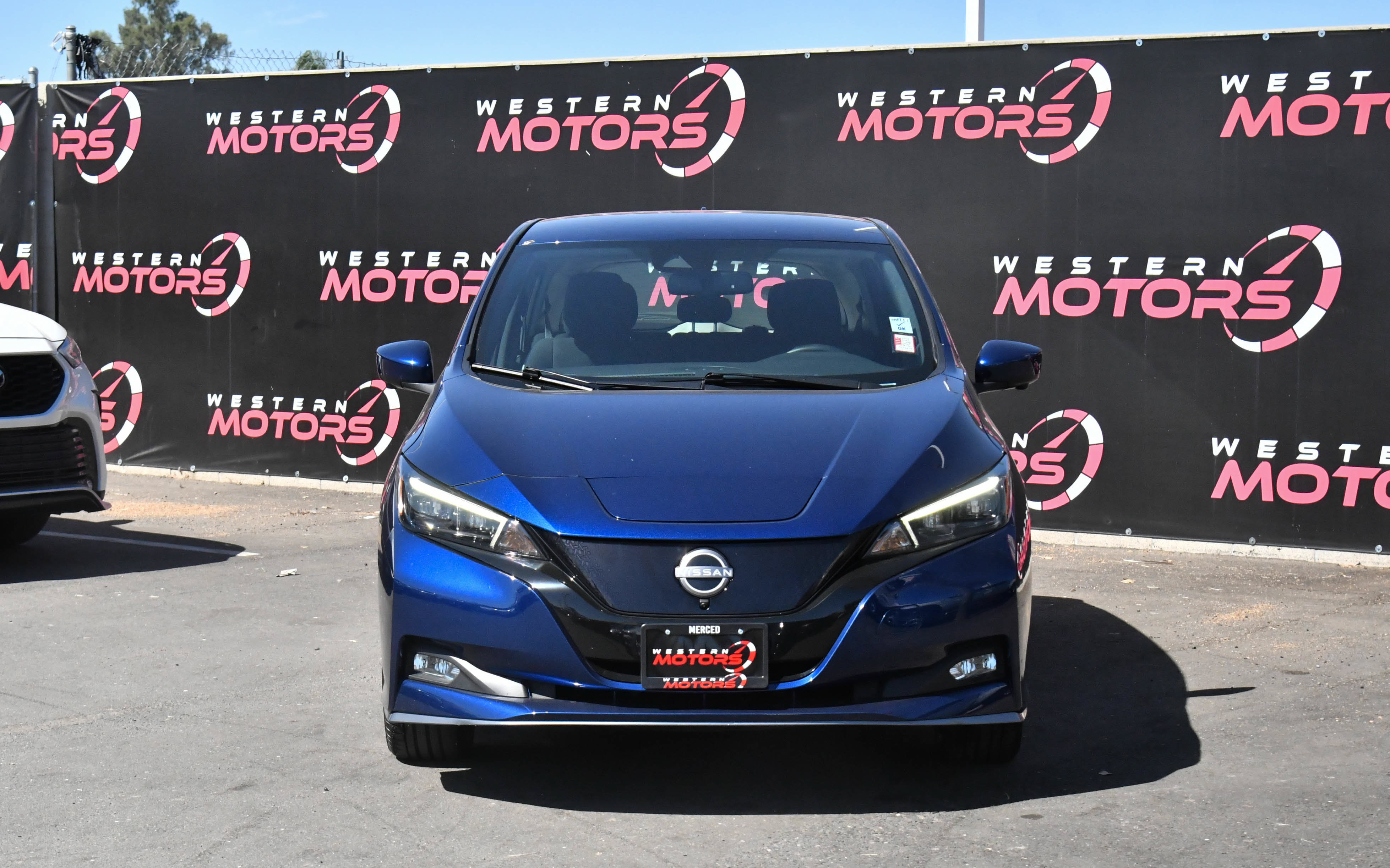Used 2025 Nissan Leaf SV Plus FWD image 2