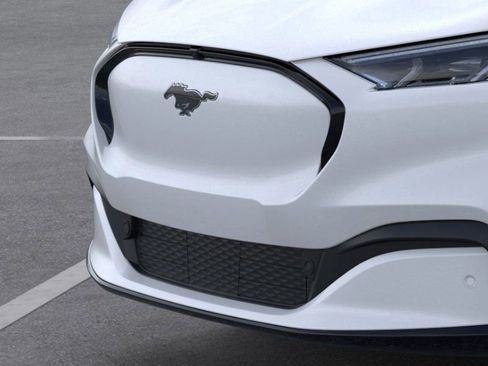 Used 2024 Ford Mustang Mach-E Premium image 18