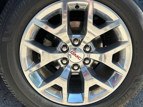 Used 2019 GMC Yukon SLT w/ Open Road Package AWD/4WD image 29