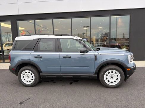 New 2025 Ford Bronco Sport Heritage w/ Convenience Package image 2