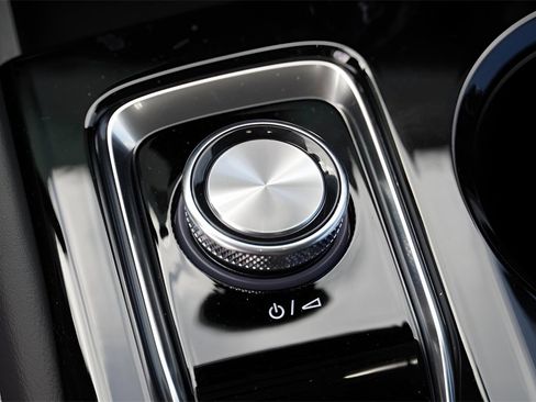 New 2026 Buick Envision Sport Touring image 14