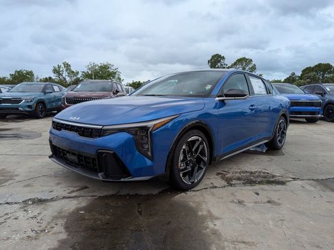 New 2026 Kia K4 GT-Line image 4