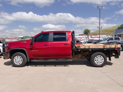 Used 2020 Chevrolet Silverado 2500 LT w/ All Star Edition AWD/4WD image 3