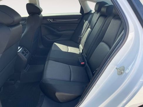 Used 2019 Honda Accord EX image 13