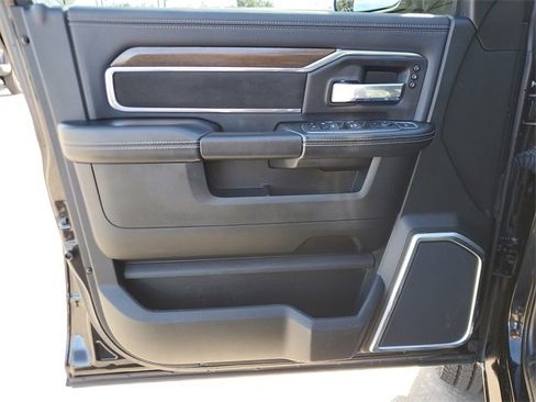 Used 2022 RAM 3500 Laramie image 18