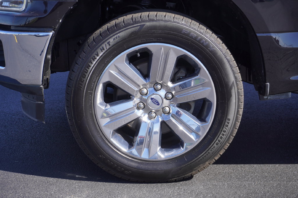 Used 2019 Ford F150 XLT w/ Equipment Group 302A Luxury AWD/4WD image 10