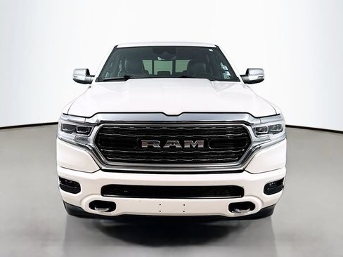 Used 2023 RAM 1500 Limited w/ Body-Colour Bumper Group AWD/4WD image 2