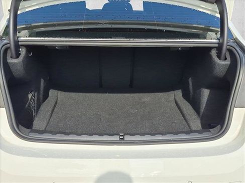 Certified 2024 BMW 330i Sedan w/ Convenience Package RWD image 6