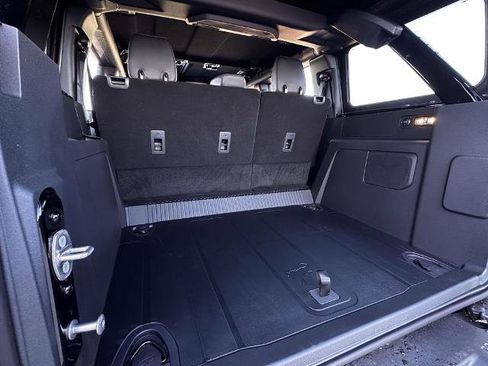 New 2025 Ford Bronco Badlands image 33