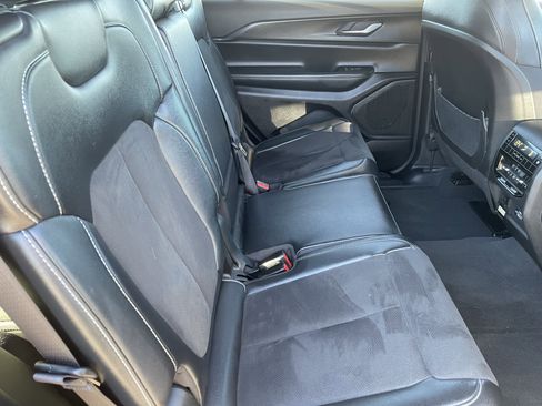 Certified 2024 Jeep Grand Cherokee L Laredo image 12