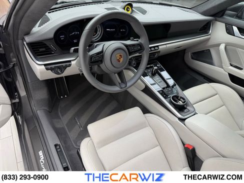 Used 2022 Porsche 911 Turbo S image 44