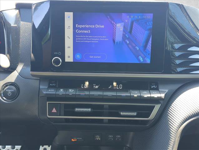 Certified 2025 Toyota Camry SE FWD image 18