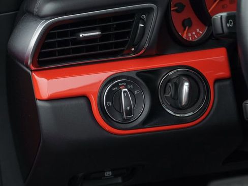 Certified 2019 Porsche 911 Turbo image 29