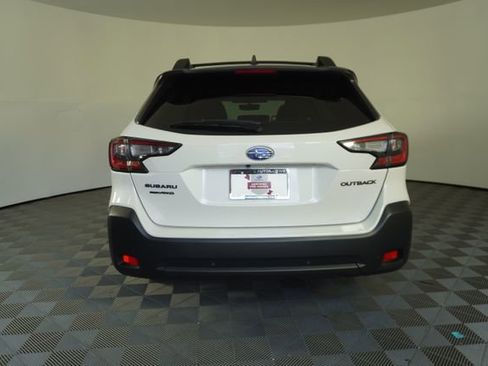 Certified 2025 Subaru Outback Onyx Edition AWD/4WD image 6