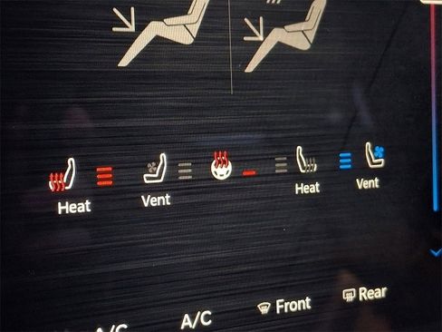 Used 2022 RAM 1500 Limited image 25