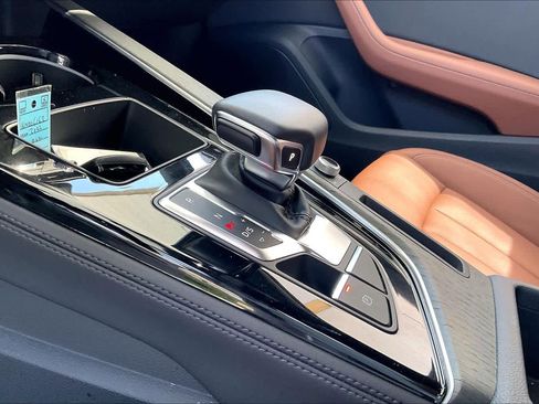 Certified 2022 Audi A4 2.0T Premium Plus w/ Premium Plus Package AWD/4WD image 17