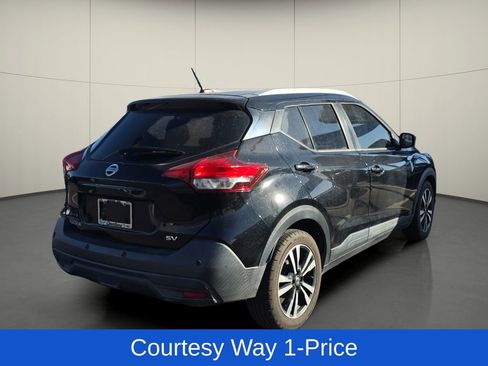 Used 2020 Nissan Kicks SV FWD image 9