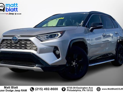 Used 2020 Toyota RAV4 XSE image 1