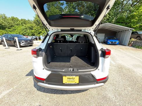 Used 2025 Chevrolet TrailBlazer LT FWD image 29
