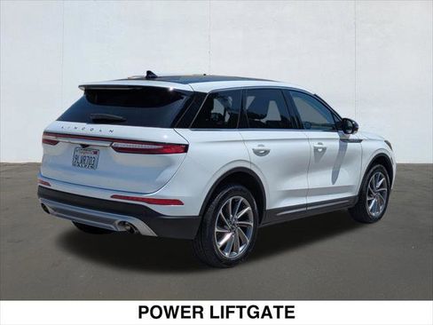 Certified 2023 Lincoln Corsair FWD w/ Equipment Group 101A image 5