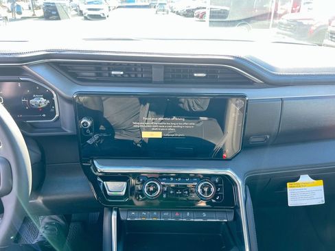 New 2026 GMC Sierra 1500 Denali w/ Denali Reserve Package AWD/4WD image 39