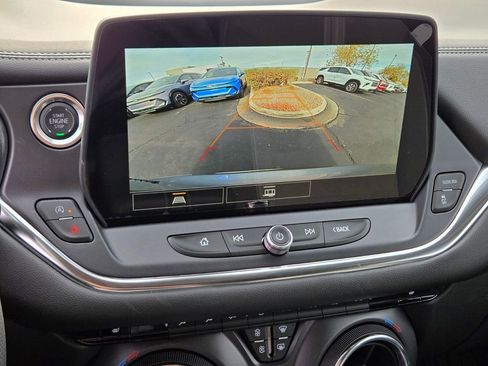 New 2026 Chevrolet Blazer LT image 12