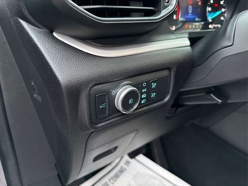 Used 2022 Ford Explorer XLT w/ Equipment Group 202A image 40