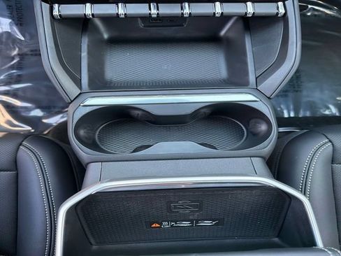 New 2026 GMC Terrain Elevation w/ Elevation Premium Package FWD image 23