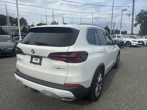 Used 2025 BMW X5 xDrive40i w/ Premium Package AWD/4WD image 7