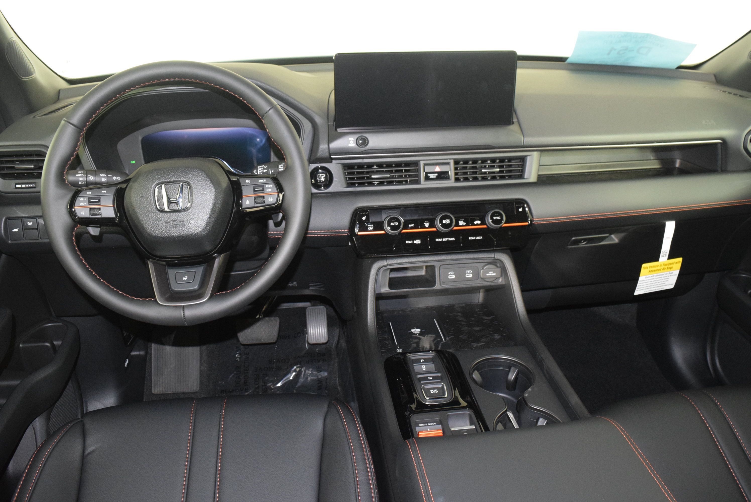 New 2026 Honda Pilot TrailSport image 11