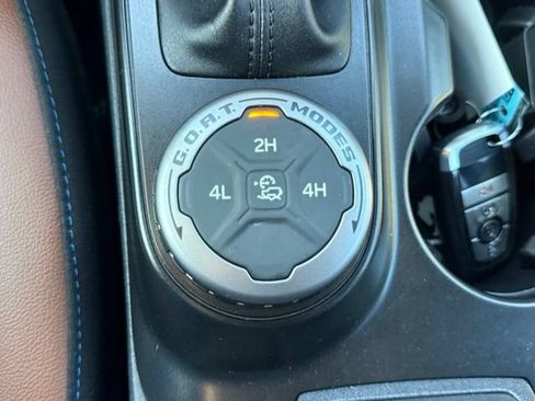 Used 2022 Ford Bronco Outer Banks AWD/4WD image 22
