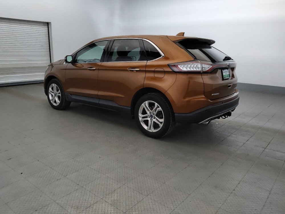Used 2017 Ford Edge Titanium w/ Technology Package AWD/4WD image 3