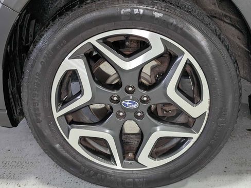 Used 2019 Subaru Crosstrek 2.0i Limited w/ Moonroof Package image 3