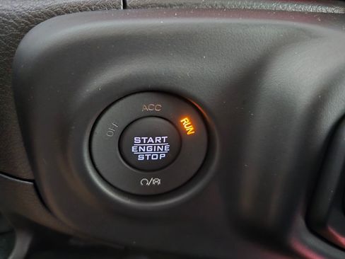 Used 2021 Jeep Wrangler Unlimited Rubicon AWD/4WD image 30
