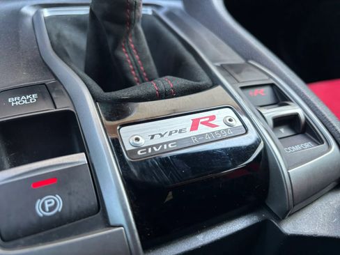 Used 2021 Honda Civic Type R image 15