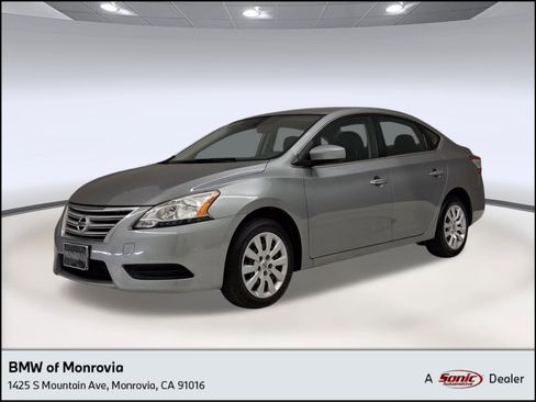 Used 2014 Nissan Sentra SV image 1