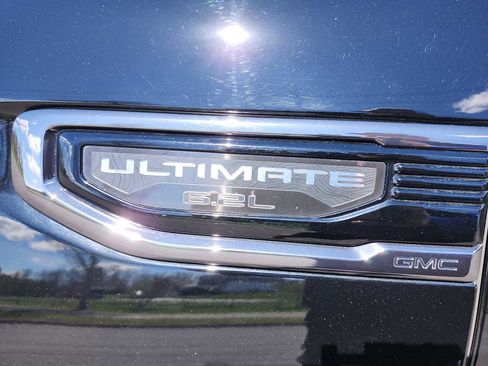 Used 2023 GMC Sierra 1500 Denali Ultimate image 16