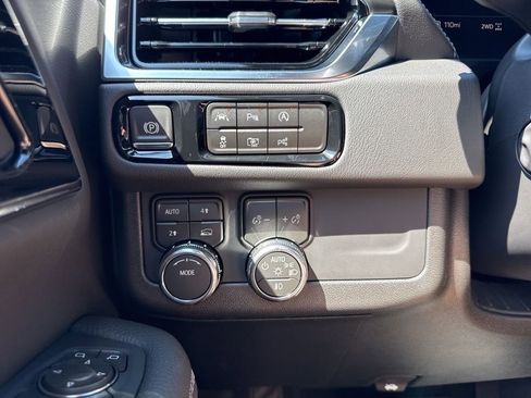 New 2026 GMC Yukon XL Denali image 26