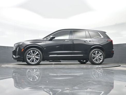 Used 2020 Cadillac XT6 Premium Luxury FWD image 27
