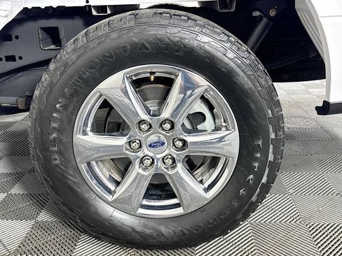 Used 2019 Ford F150 XLT w/ Equipment Group 302A Luxury image 34