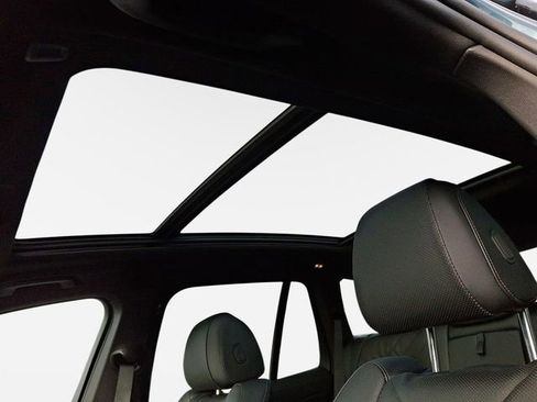 New 2026 BMW X5 xDrive40i w/ Premium Package image 12