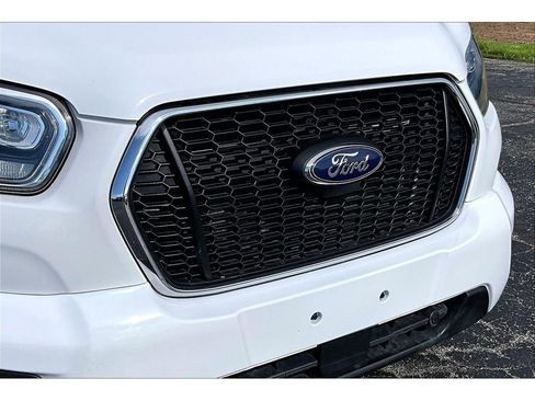 Used 2023 Ford Transit 350 XLT RWD image 31