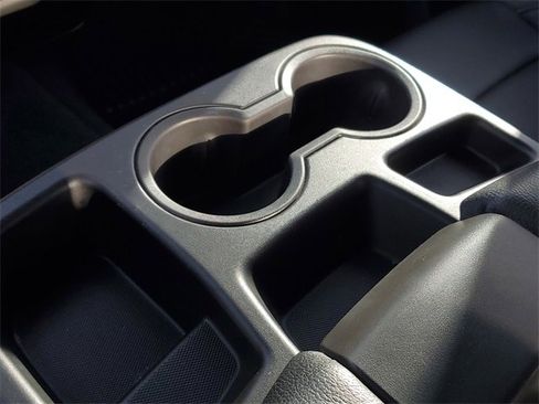 Used 2024 Chevrolet Silverado 2500 Custom w/ Custom Value Package image 28