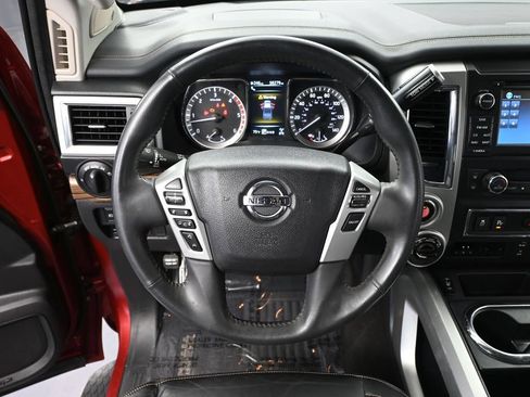 Used 2018 Nissan Titan SL w/ Texas Titan Edition AWD/4WD image 25